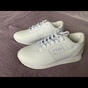 Fula tennis shoes size 6 1/2